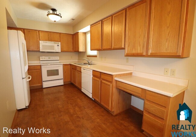 Building Photo - 3 br, 2 bath House - 1147 Trimble