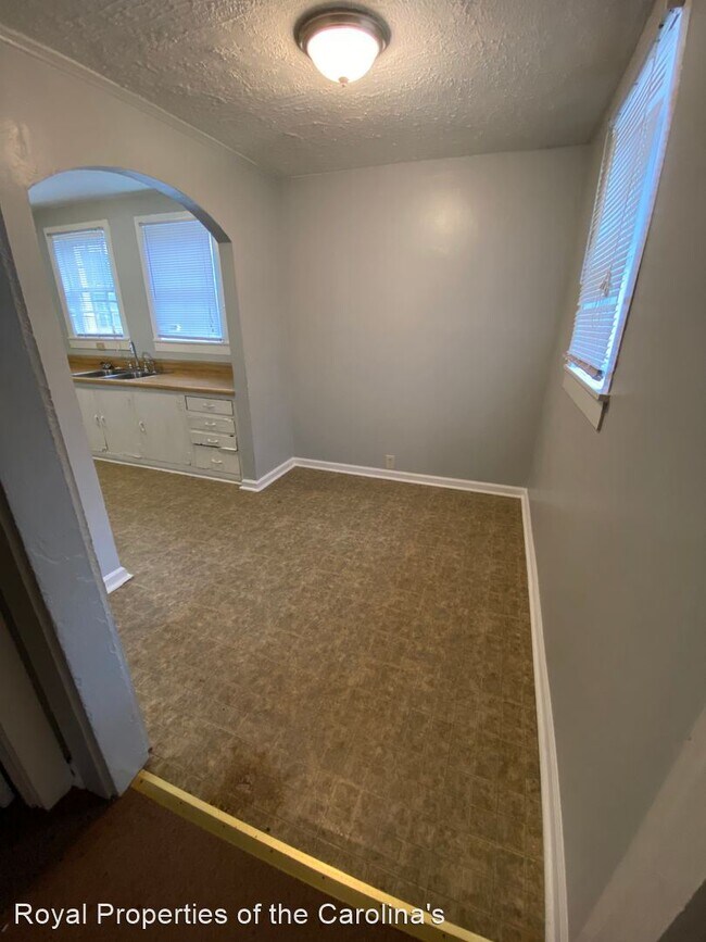 Foto del edificio - 2 br, 1 bath House - 914 Ivey Lane