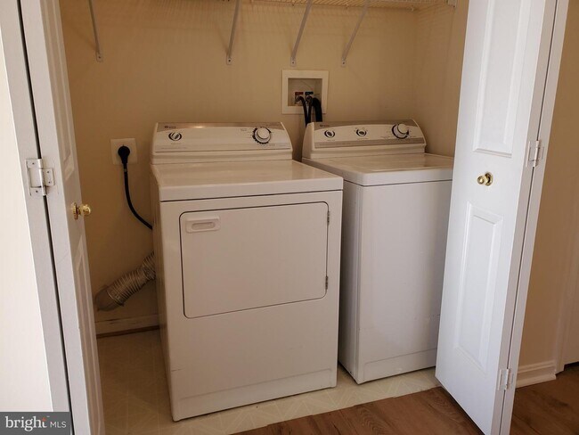 Foto del edificio - 277 Braxton Way