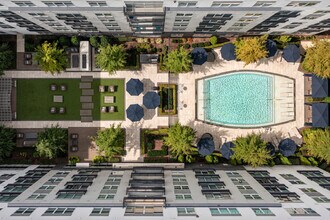 101 Cross Street photo'