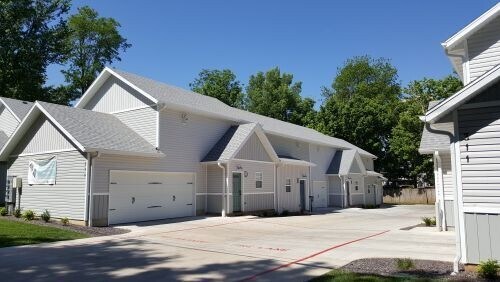 Foto del edificio - 311 S Hampton Ave