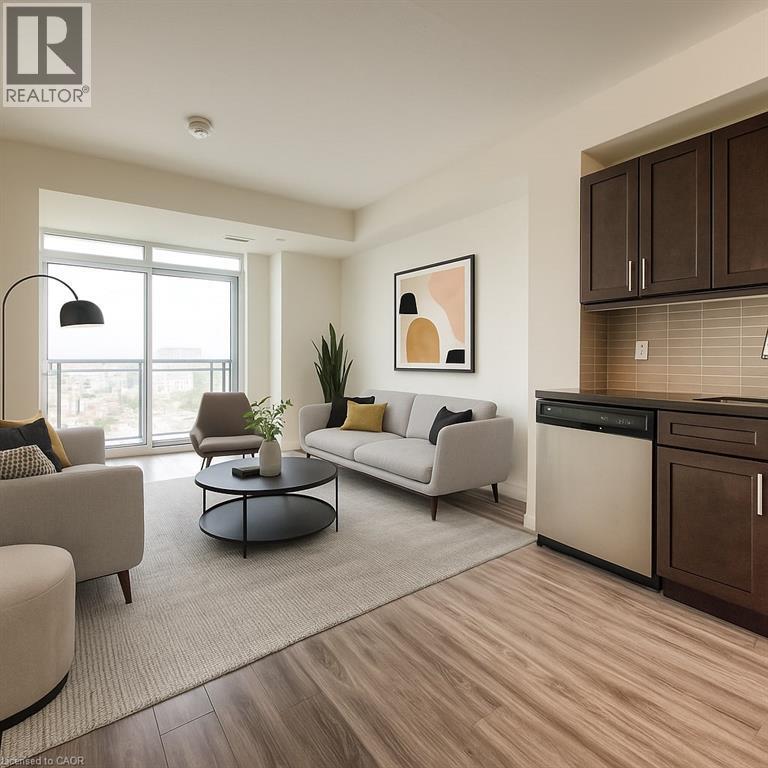 Primary Photo - 128 King St N