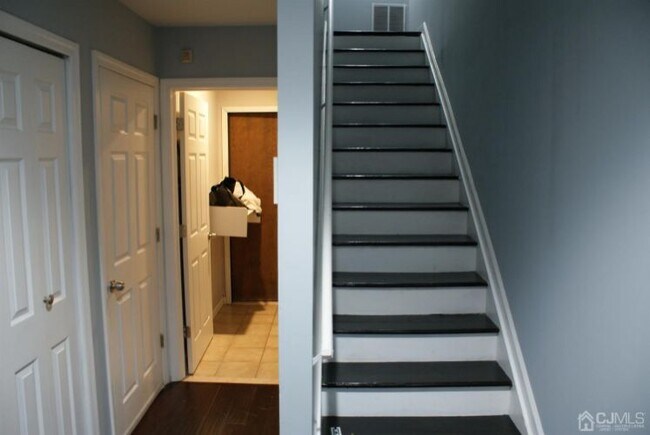 Building Photo - 86 Townsend St