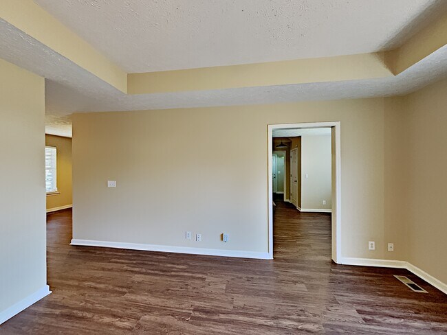 Foto del edificio - 3447 Southridge Boulevard