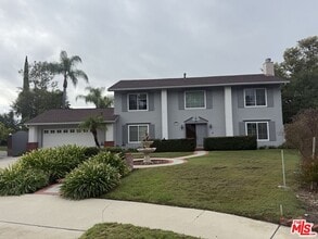 Building Photo - 8031 Melba Ave