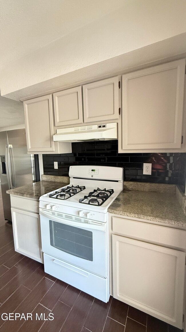 Foto del edificio - 11621 Marsh Mccall Way
