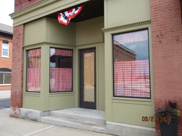 Building Photo - 820 12th St