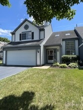 Building Photo - 4440 Larkspur Ln