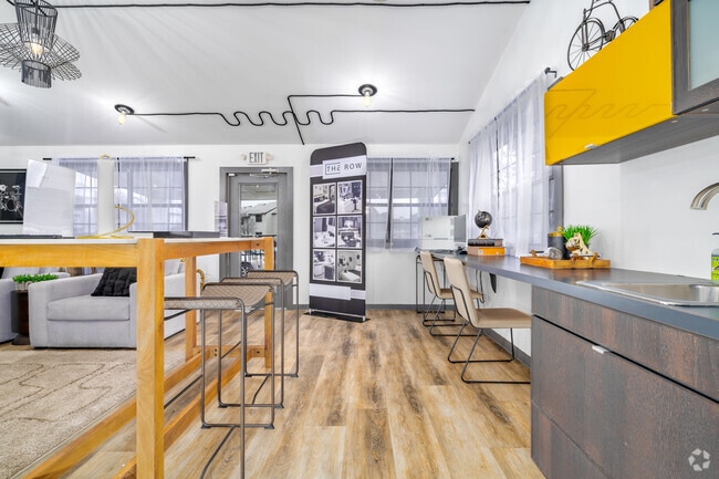 Centro de negocios - The Row