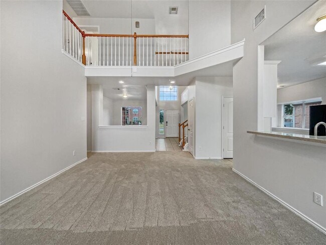 Building Photo - 17714 Memorial Springs Dr