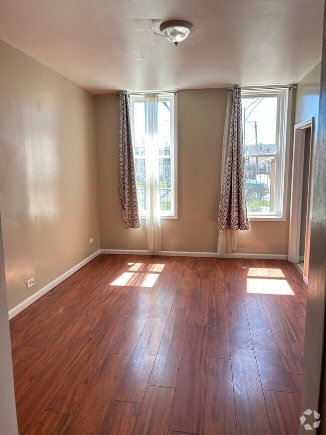 Building Photo - 3242 W 38th Pl
