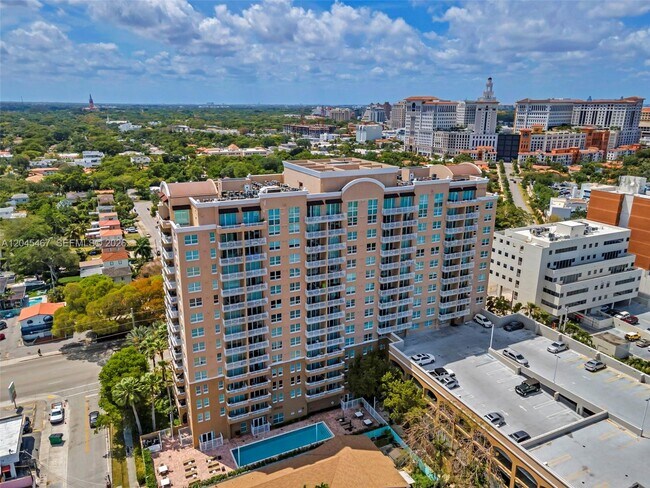 Foto del edificio - 2665 SW 37th Ave