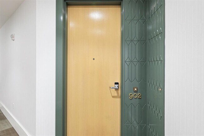 Foto del edificio - 501 West Ave