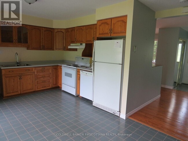 Photo du bâtiment - 2326 Scrivens Dr