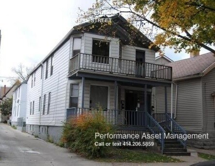 Building Photo - 1561 S 9th St