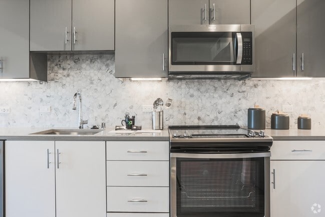 Kitchen - 1716 Lofts