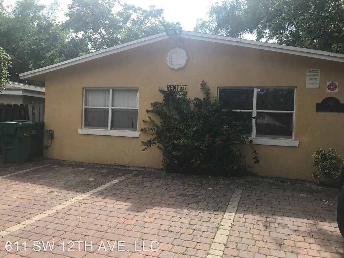 Foto principal - 545 SW 13th Ave
