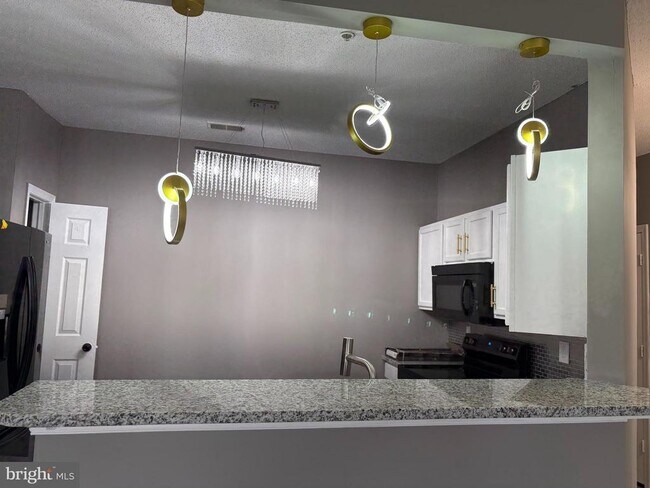 Foto del edificio - 7416 Hindon Cir