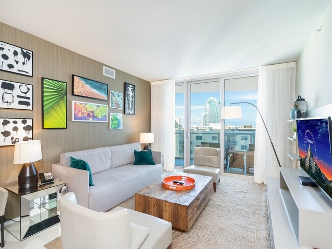 Building Photo - 4011 S Ocean Dr