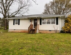 Building Photo - 4050 Twin Lakes Rd