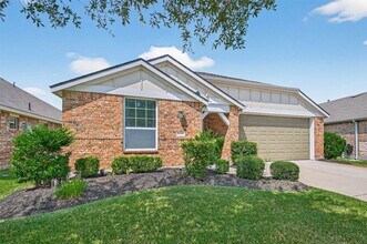 Building Photo - 16318 Brookside Willow Ln