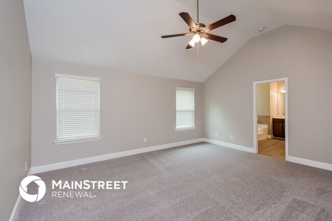 Building Photo - 4948 Longview Run