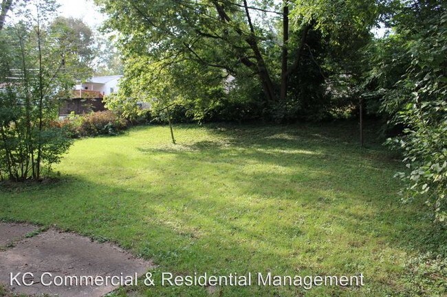 Building Photo - 3 br, 1 bath House - 5909 E 99th Street