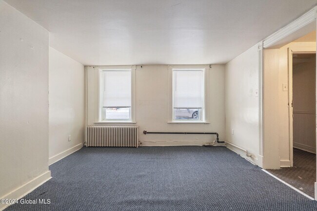Foto del edificio - 359 Washington Ave