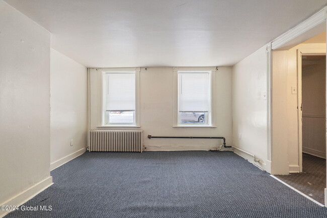 Building Photo - 359 Washington Ave