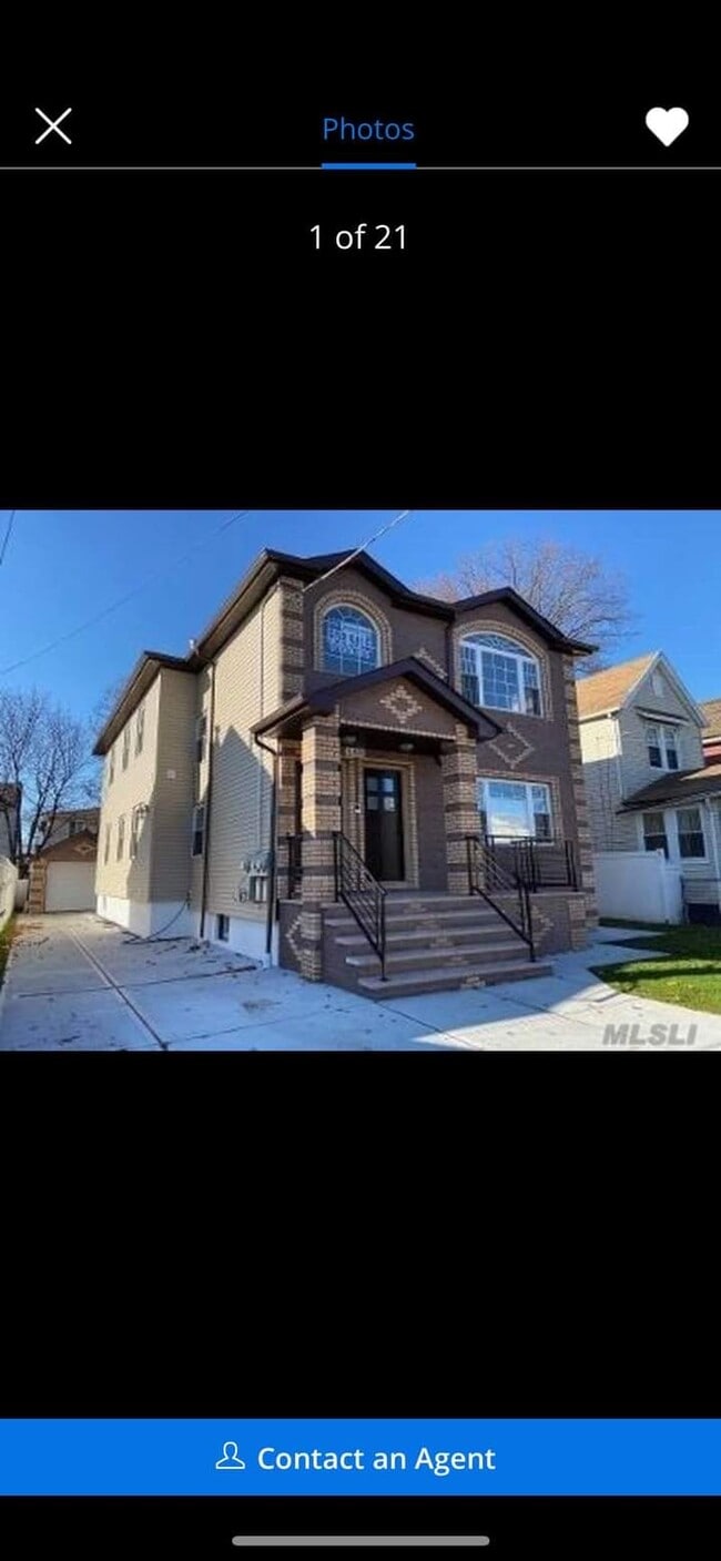 Building Photo - 11828 203rd St