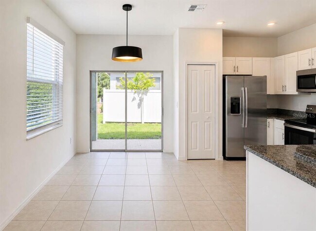 Building Photo - 10268 Honey Hammock Wy