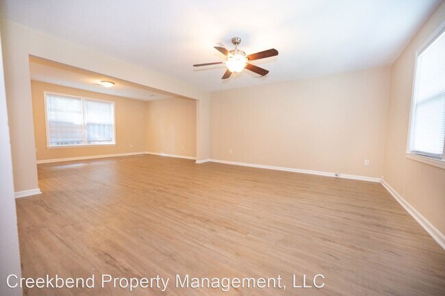 Building Photo - 3 br, 2 bath House - 1552 Evergreen #B