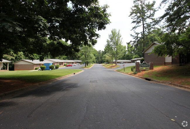 Streetview - Coachwood Apartments