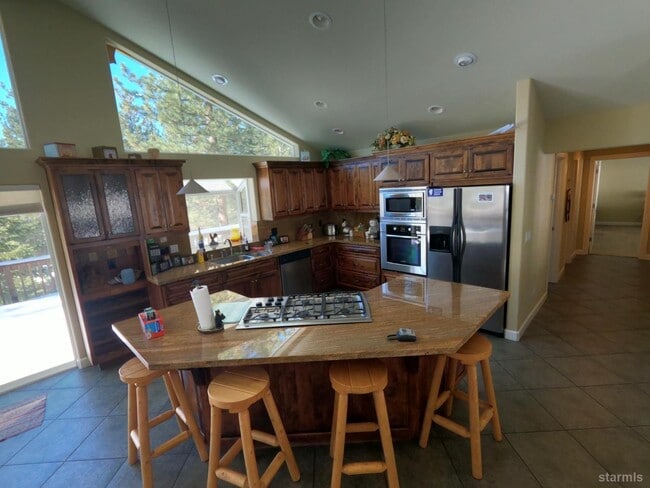 Building Photo - 2383 Wagon Train Trail