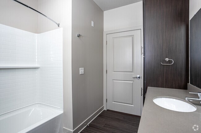 3HAB, 2,5BA - 1361 ft² - Trinity Woods