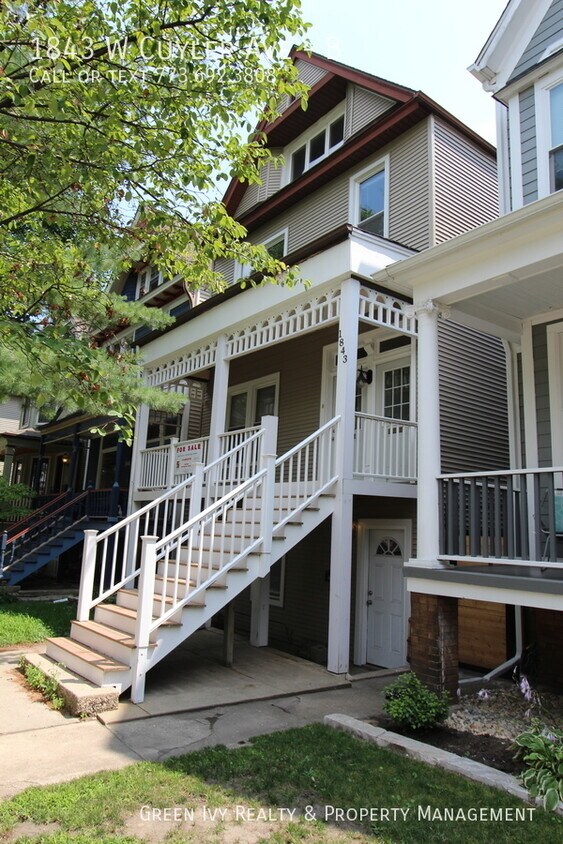 Foto principal - 2 bedroom with Parking Included!