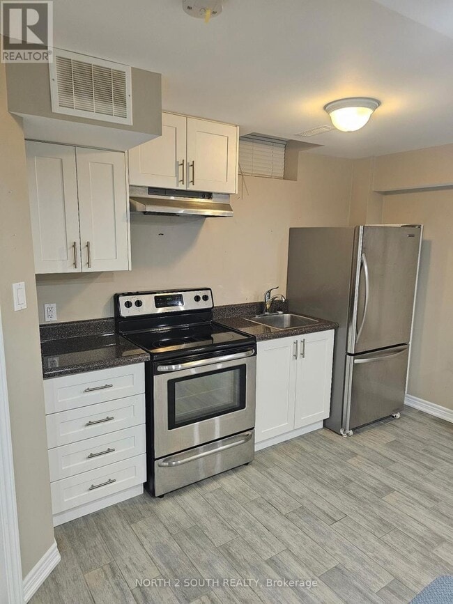 Photo du bâtiment - 23 Vanwood Crescent