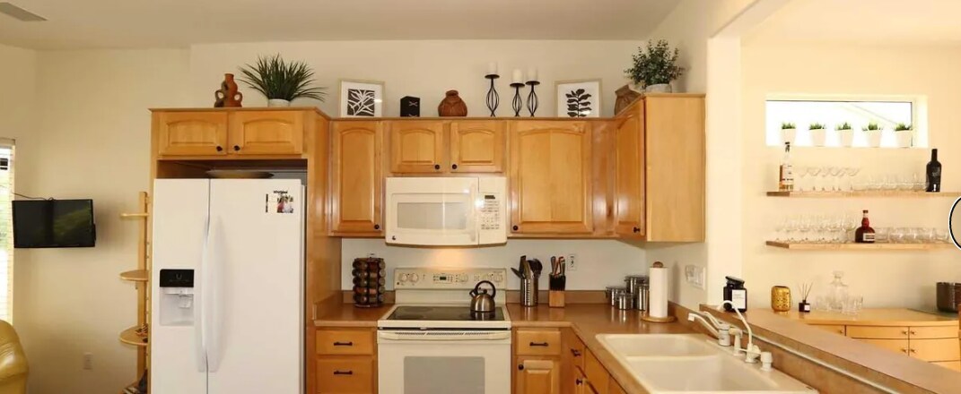 Building Photo - 16243 W Desert Canyon Dr