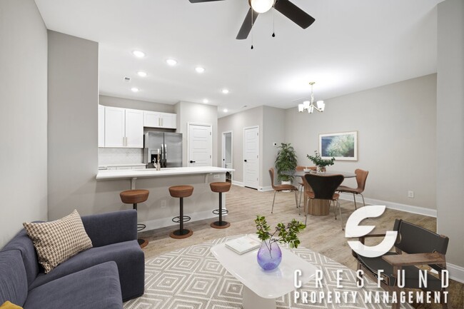 Building Photo - Lakeshore Harbour