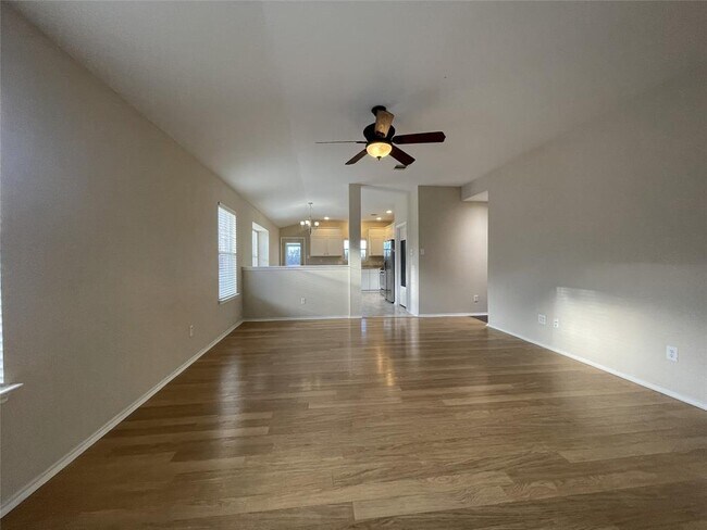 Building Photo - 803 Middle Brook Dr