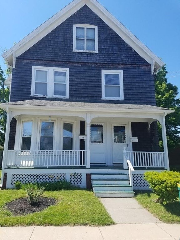 Photo - 12 Day St (Norwood, MA) Apartment