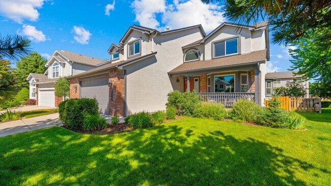 Foto del edificio - 15390 Paddington Cir
