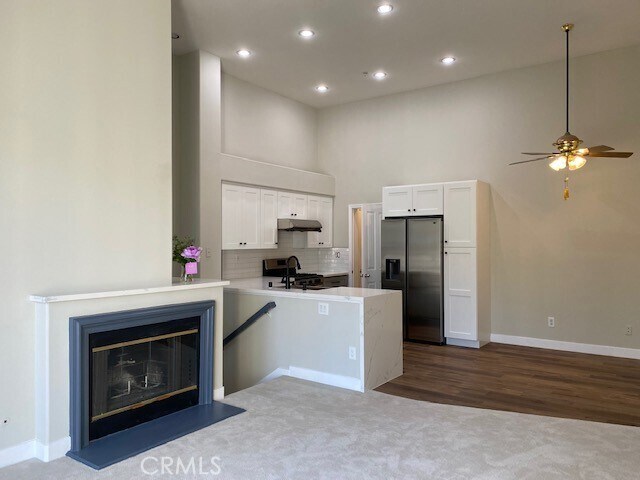 Foto del edificio - 2003 Ladrillo Aisle