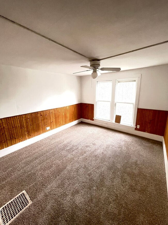 Building Photo - 2123 Ave A