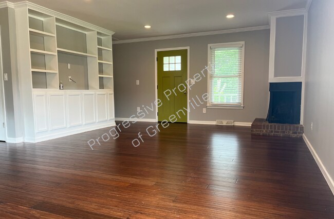 Foto del edificio - 10 Meadowview Dr