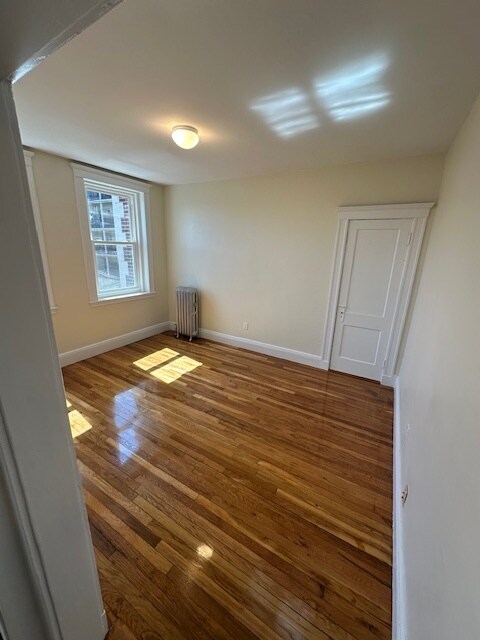 Foto del edificio - 109 Brainerd Rd