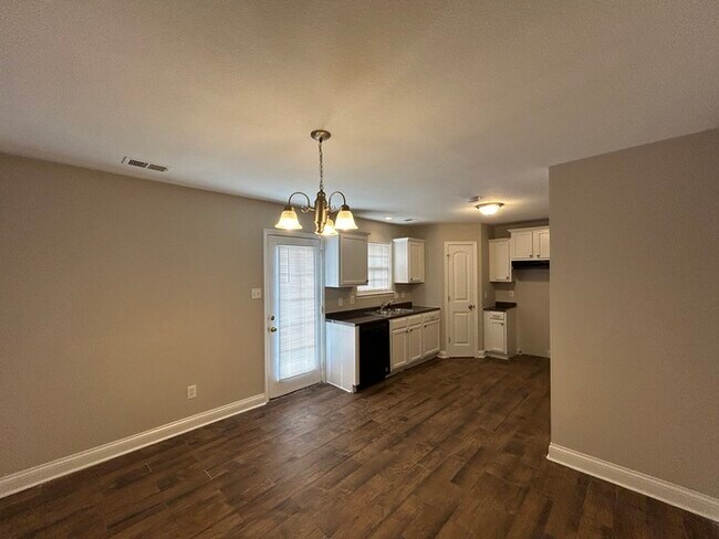 Foto del edificio - 3253 Earlcastle Dr