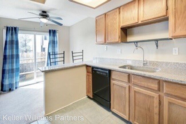 Foto del edificio - 2 br, 3 bath House - 4554 Lamplighter Cir