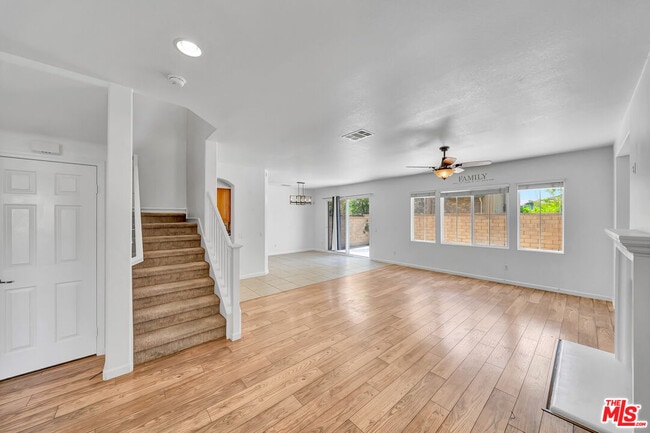 Building Photo - 23904 Calle Del Sol Dr