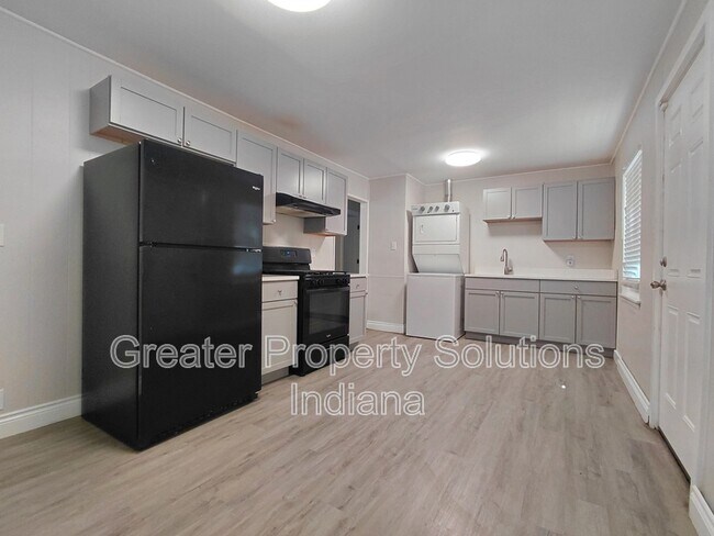 Foto del edificio - 7974 White Oak Ave